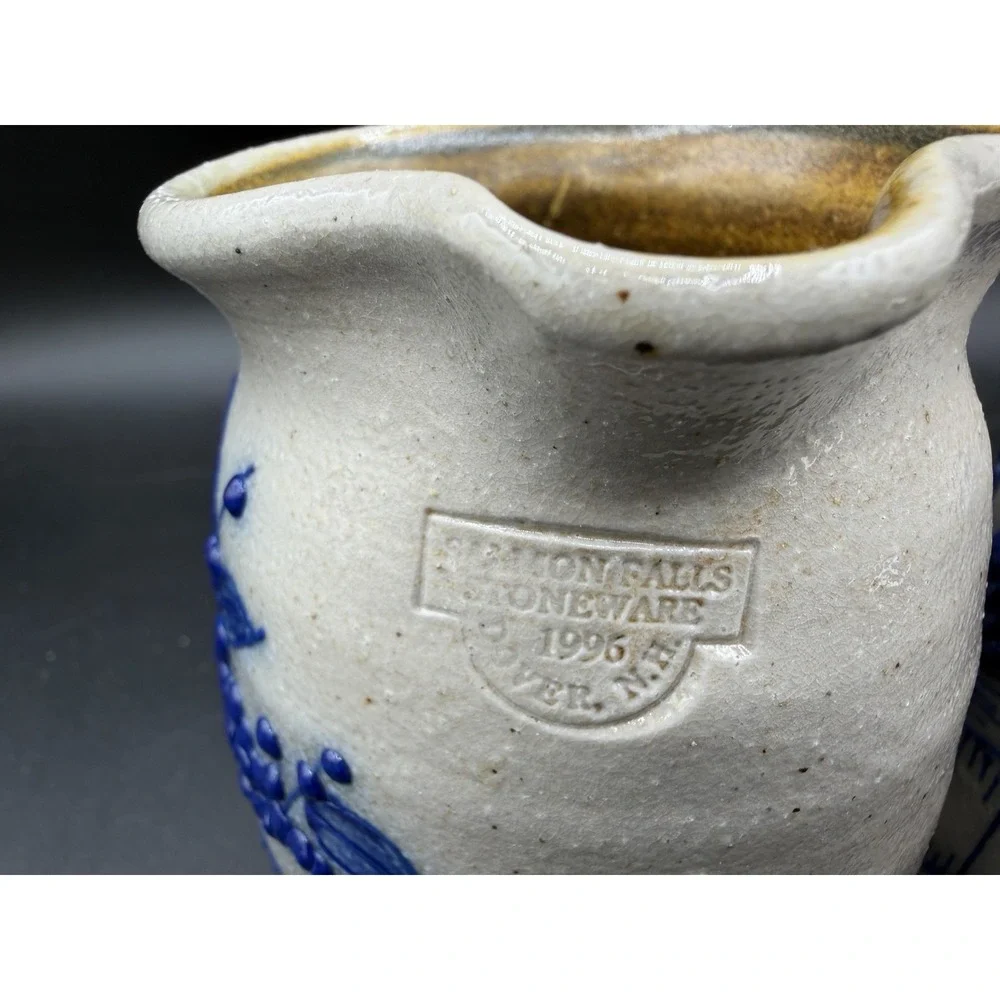 Salmon Falls Stoneware Creamer & Sugar Set 1995
